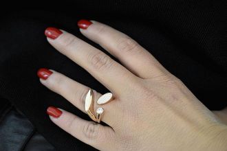 Oxzen δαχτυλίδι ασημένιο 925 σε ροζ χρυσό με πέτρες ζιργκόν σε ιδιαίτερο σχέδιο