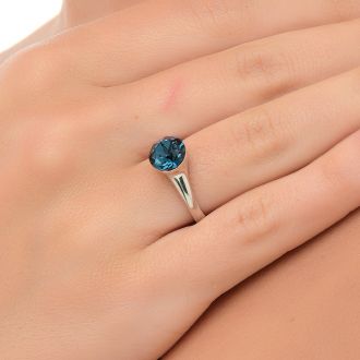 Oxzen δαχτυλίδι ασημένιο 925 επιπλατινωμένο με μπλέ πέτρα κρύσταλλο CZ free size